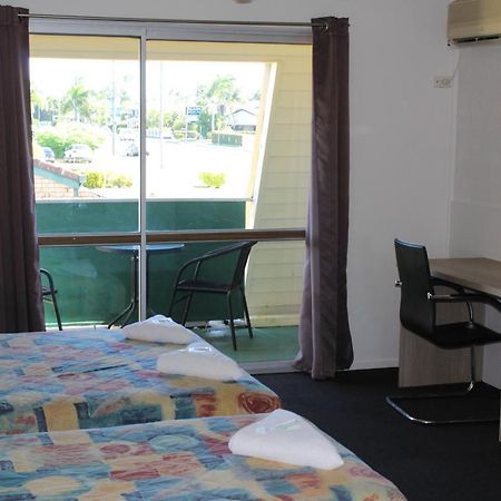 Sun Plaza Motel - Mackay Exterior photo